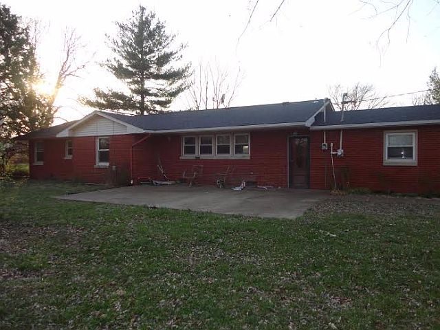2nd image of 1310 Old Gallatin Rd