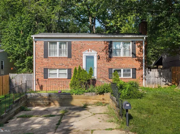 908 Cypresstree Pl, Capitol Heights, MD 20743