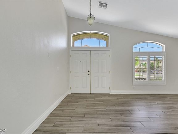 4th image of 10599 Bonnyhill St