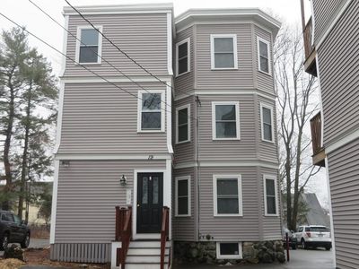 19 Robbins St APT 3-1, Waltham, MA, 02453
