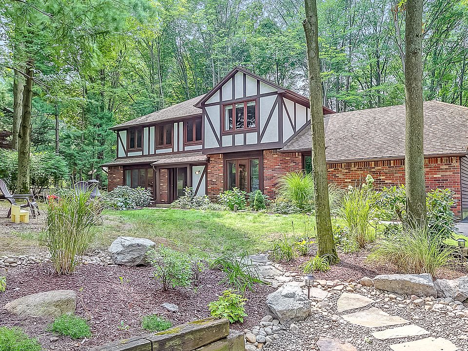 8 Swallow Ln, Orchard Park, NY 14127 Zillow