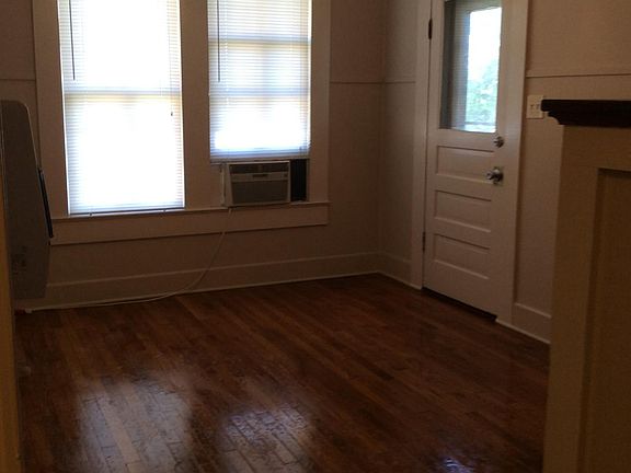 3rd image of 319 15th St