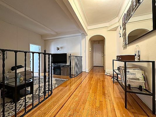 2nd image of 310 E 55th St APT 10C