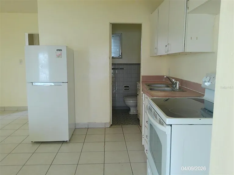 1111 Cypress Gardens Blvd SE #12 — Photo 6