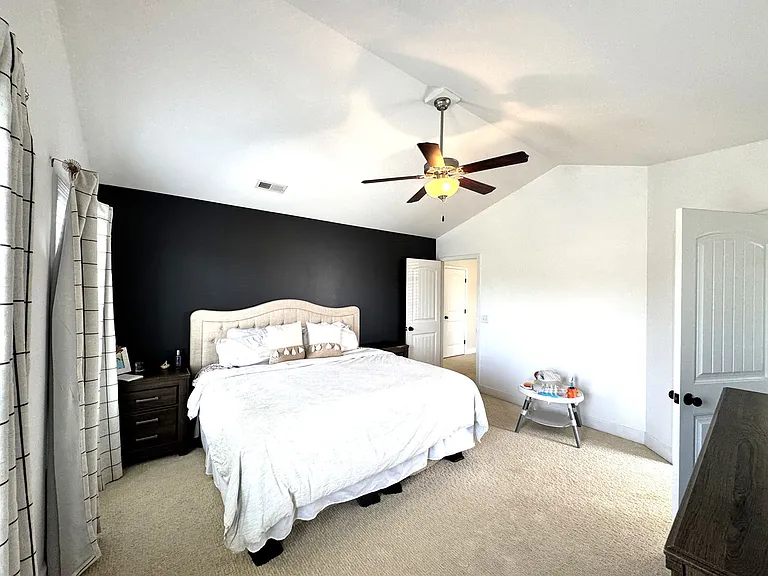 418 Amaryllis Ln — Photo 19