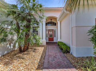 9094 Alexandria Dr, Weeki Wachee, FL 34613