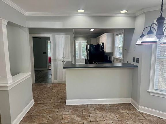 4th image of 42 David Dr