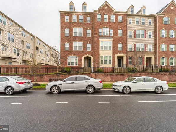 8235 Greenbelt Station Pkwy #310B, Greenbelt, MD 20770