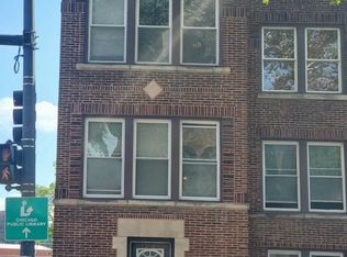7301 S Yates Blvd, Chicago, IL 60649