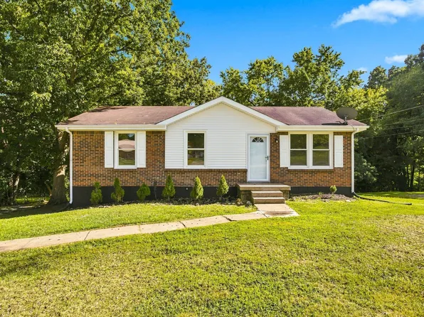 806 Kingsbury Rd, Clarksville, TN 37040