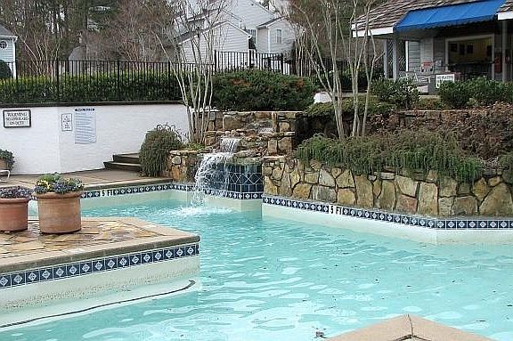 4th image of 502 Glenleaf Dr