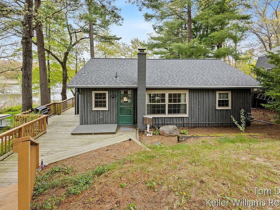 1st image of 8175 S Island View Dr
