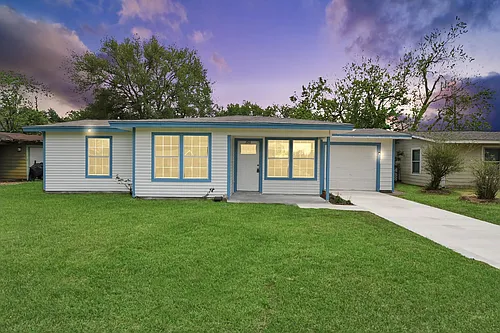 3511 Palm Ave Photo 1