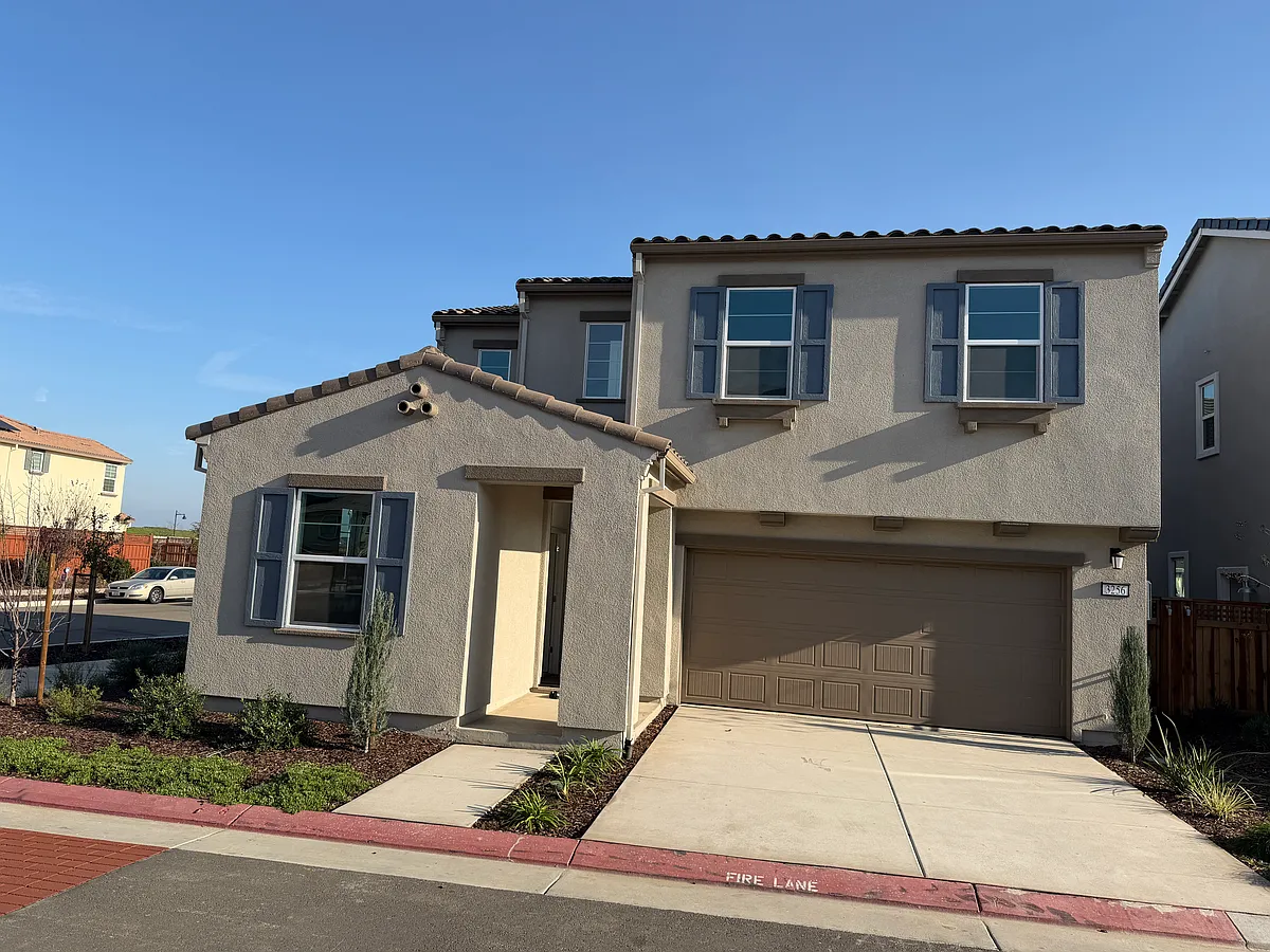 Building Photo - 3256 Irish Meadow Way