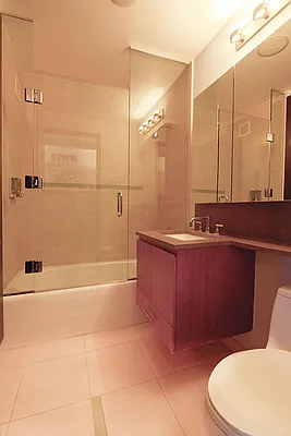 Sold by Prime Manhattan | media 25