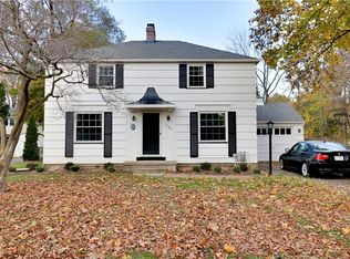 120 Thistledown Dr, Rochester, NY 14617