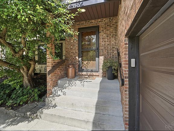 4th image of 5160 Pebblevalley Dr