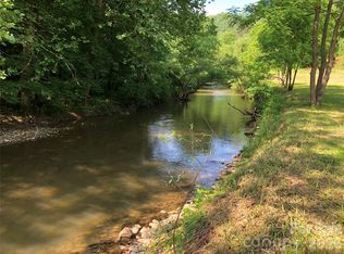 676 Big Helton Rd #2, Grassy Creek, NC 28631