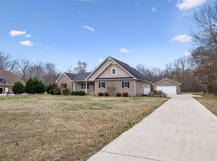 915 Bonner Way, Estill Springs, TN 37330