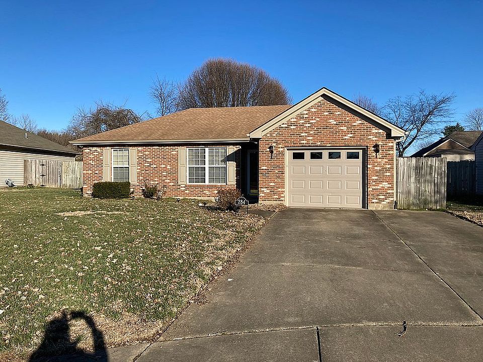 1st image of 284 Lakewood Dr
