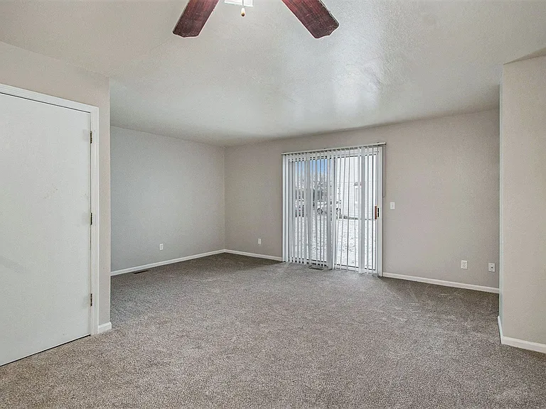 The View Apartments and Townhomes — Photo 34