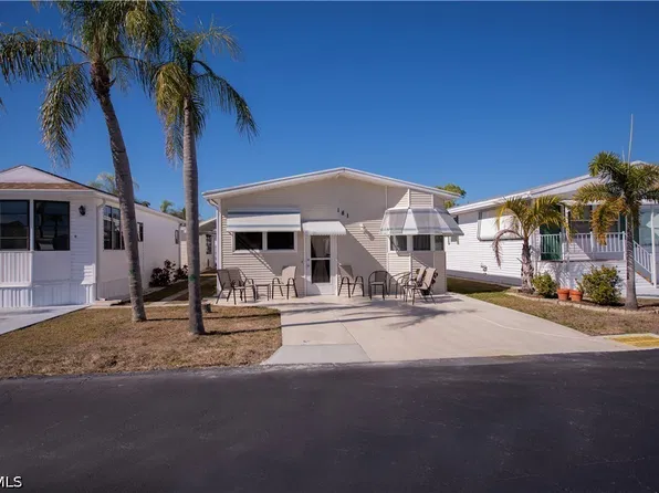 181 Caravan Cir, North Fort Myers, FL 33903