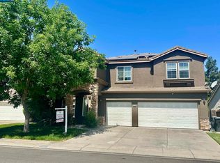 4209 Peninsula Dr, Modesto, CA 95356