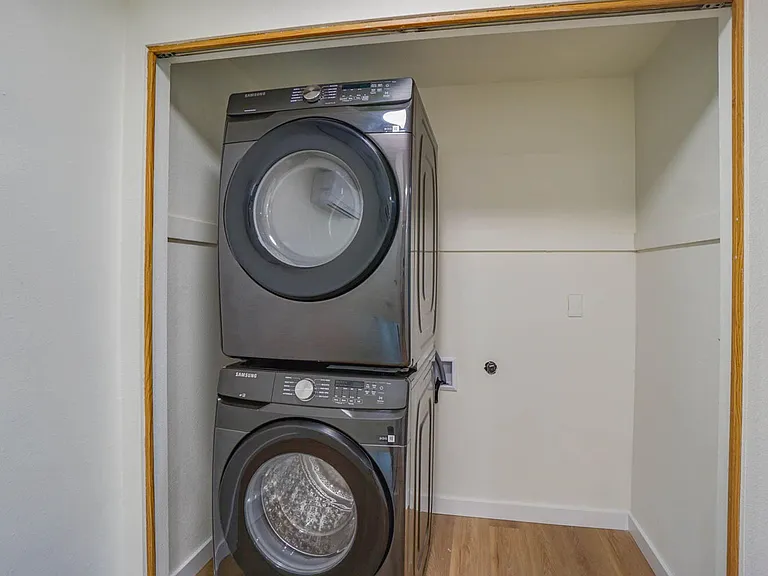 7600 NE Vancouver Mall Dr — Photo 6