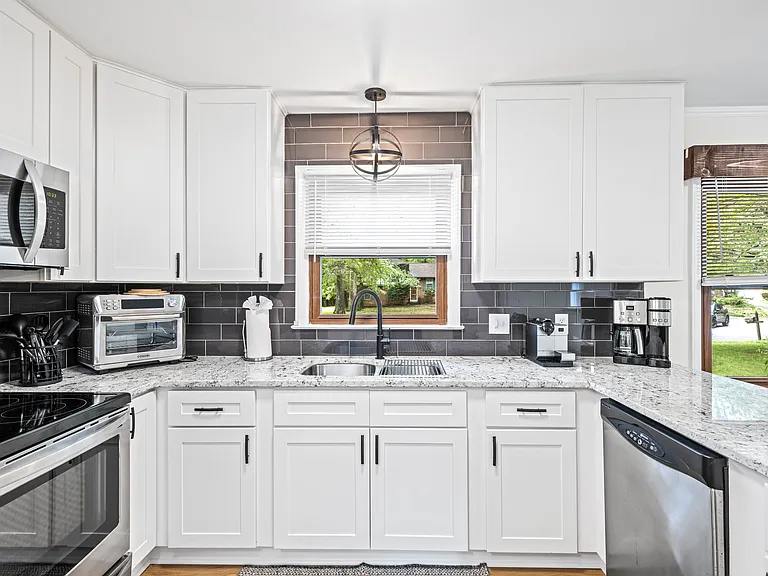 1205 Keith Dr — Photo 10