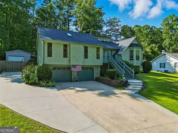 107 Wiley Bridge Ct, Woodstock, GA 30188