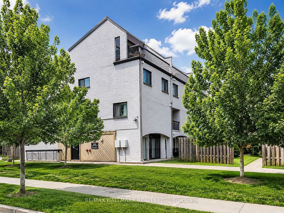 1st image of 1016 Falgarwood Dr #40