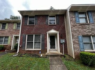 5267 Falling Creek Ln, Birmingham, AL 35235