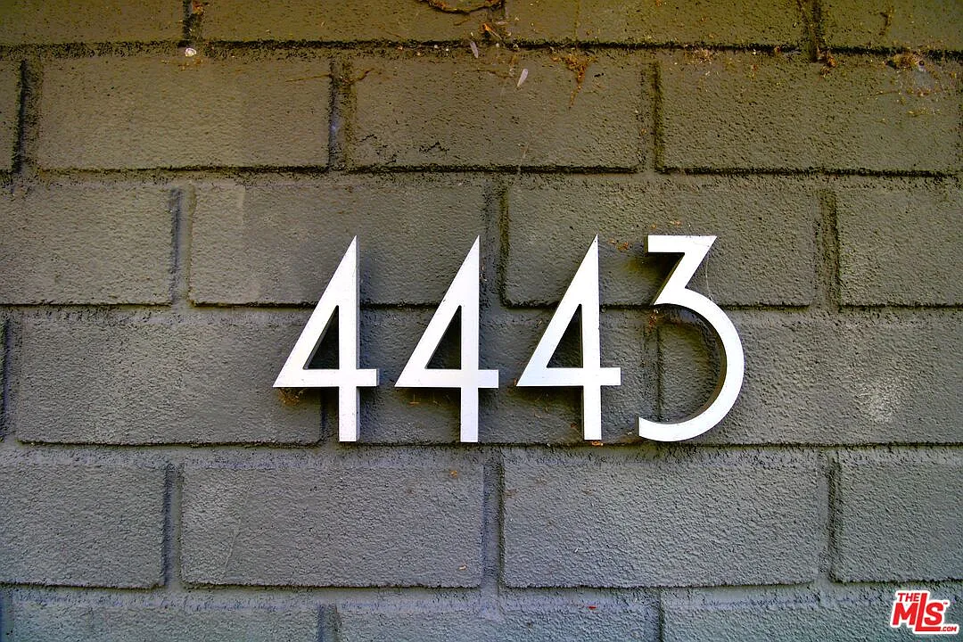 3 bed, 2.0 bath, 1832 sqft, $4,795 — Photo 3