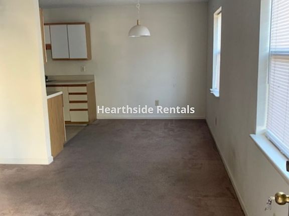 3rd image of 3005-07 Caldwell Ct