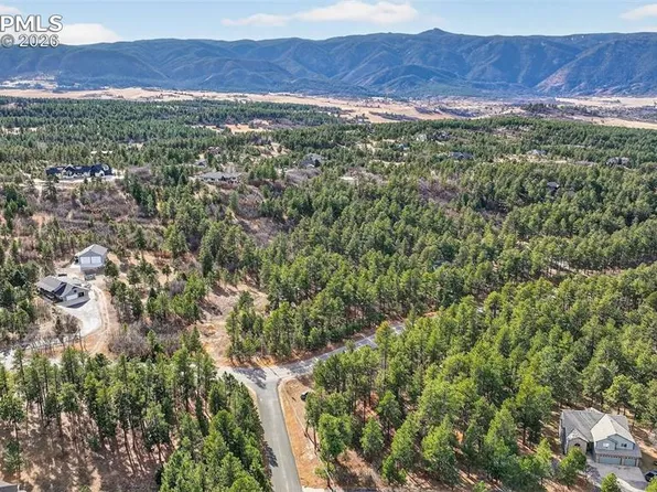 1802 Silverheels Dr, Larkspur, CO 80118