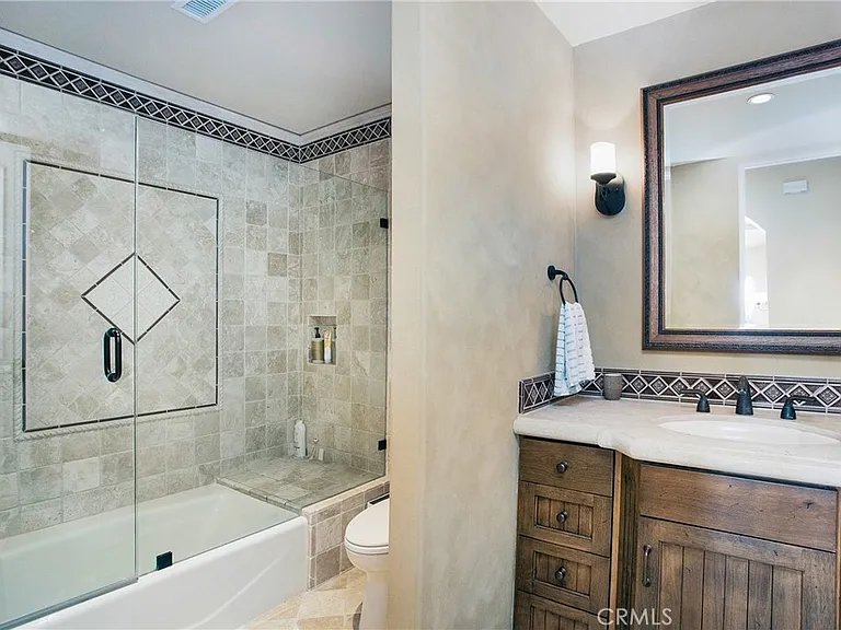 840 Canyon View Dr — Photo 23