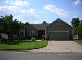 1853 N Holland Ln, Wichita, KS 67212