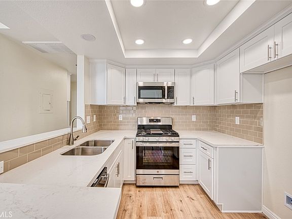 3rd image of 18948 Canyon Hill Dr