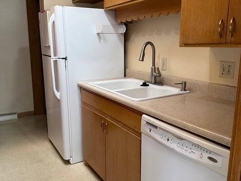 3735 Pace Blvd — Photo 6