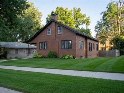 2710 Fairleigh Ter, Saint Joseph, MO, 64506