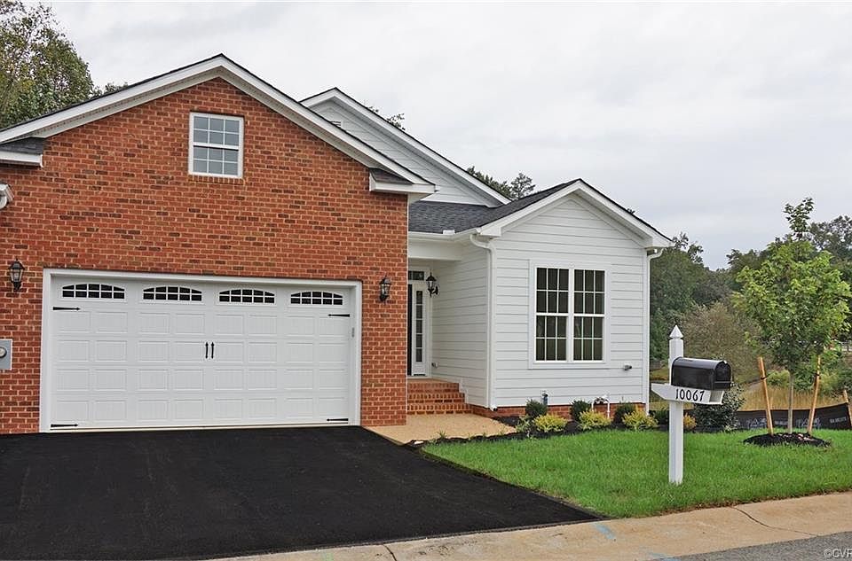 1st image of 10067 Berry Pond Ln