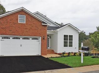 10067 Berry Pond Ln, Mechanicsville, VA 23116