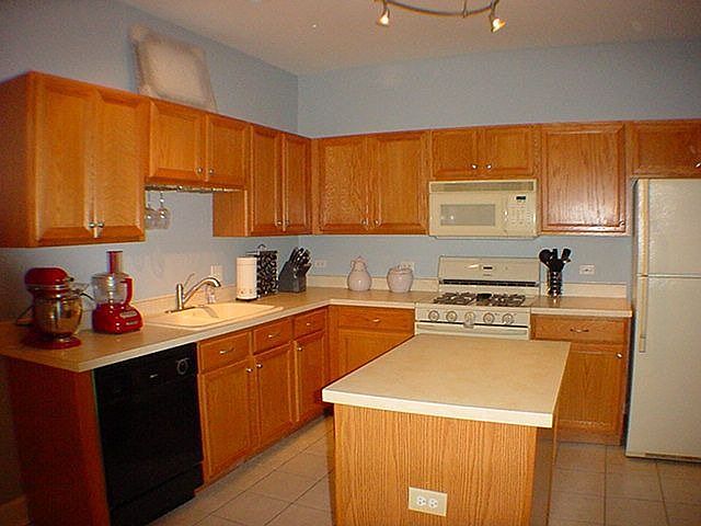 1st image of 314 Blue Spruce Ln