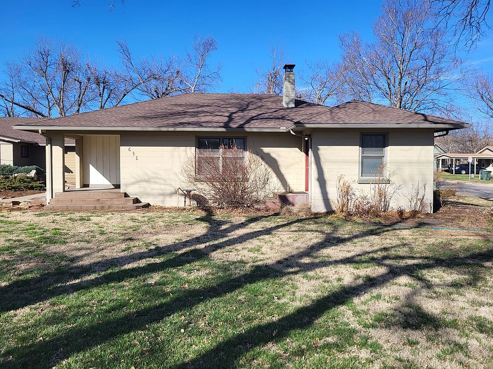 1st image of 631 N University Dr