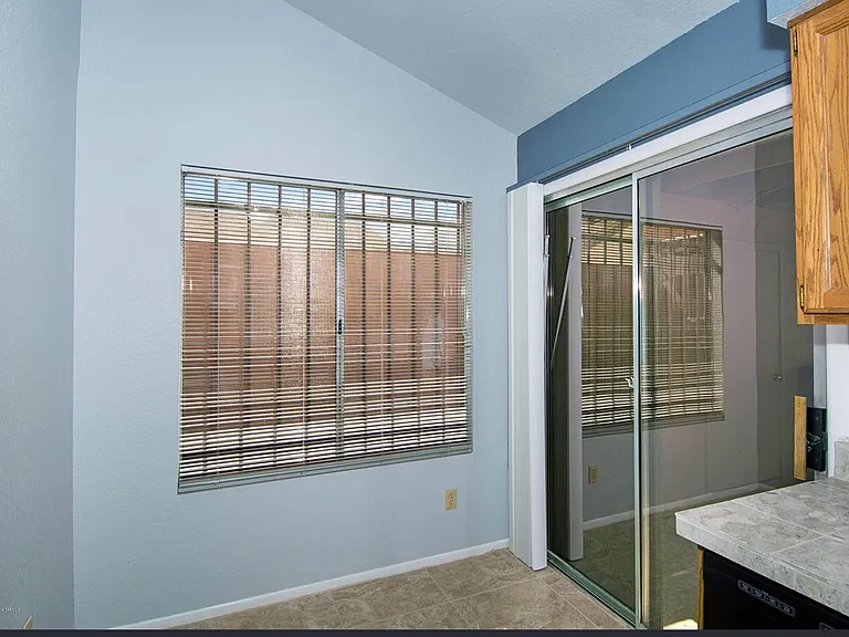 2786 W Carnation Pl — Photo 9