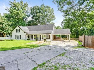 2896 Tiffany Cir, Lawrenceville, GA
