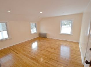 545 Foothill Rd, Bridgewater, NJ 08807