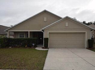 2076 Newtown Rd, Groveland, FL 34736