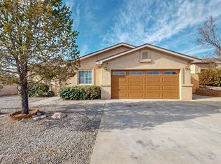 1323 Quiet Desert Dr SW, Albuquerque, NM 87121