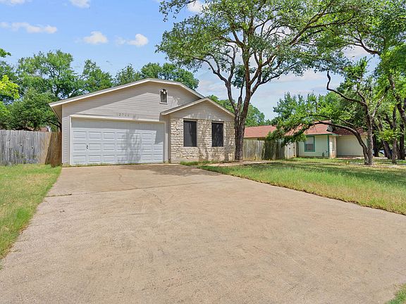 2nd image of 12706 Heinemann Dr